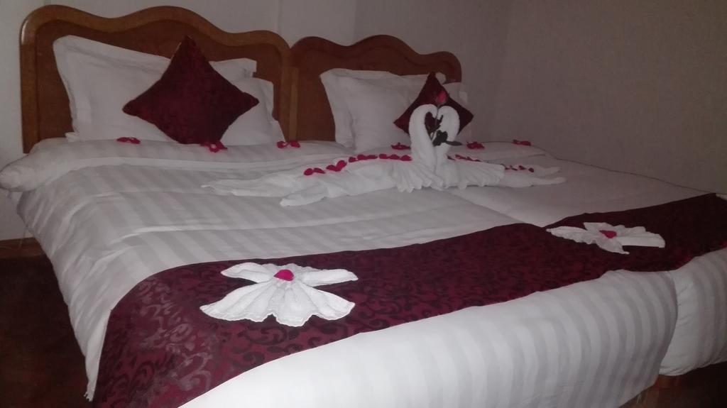 Hotel Dingar Mandalay Exterior photo